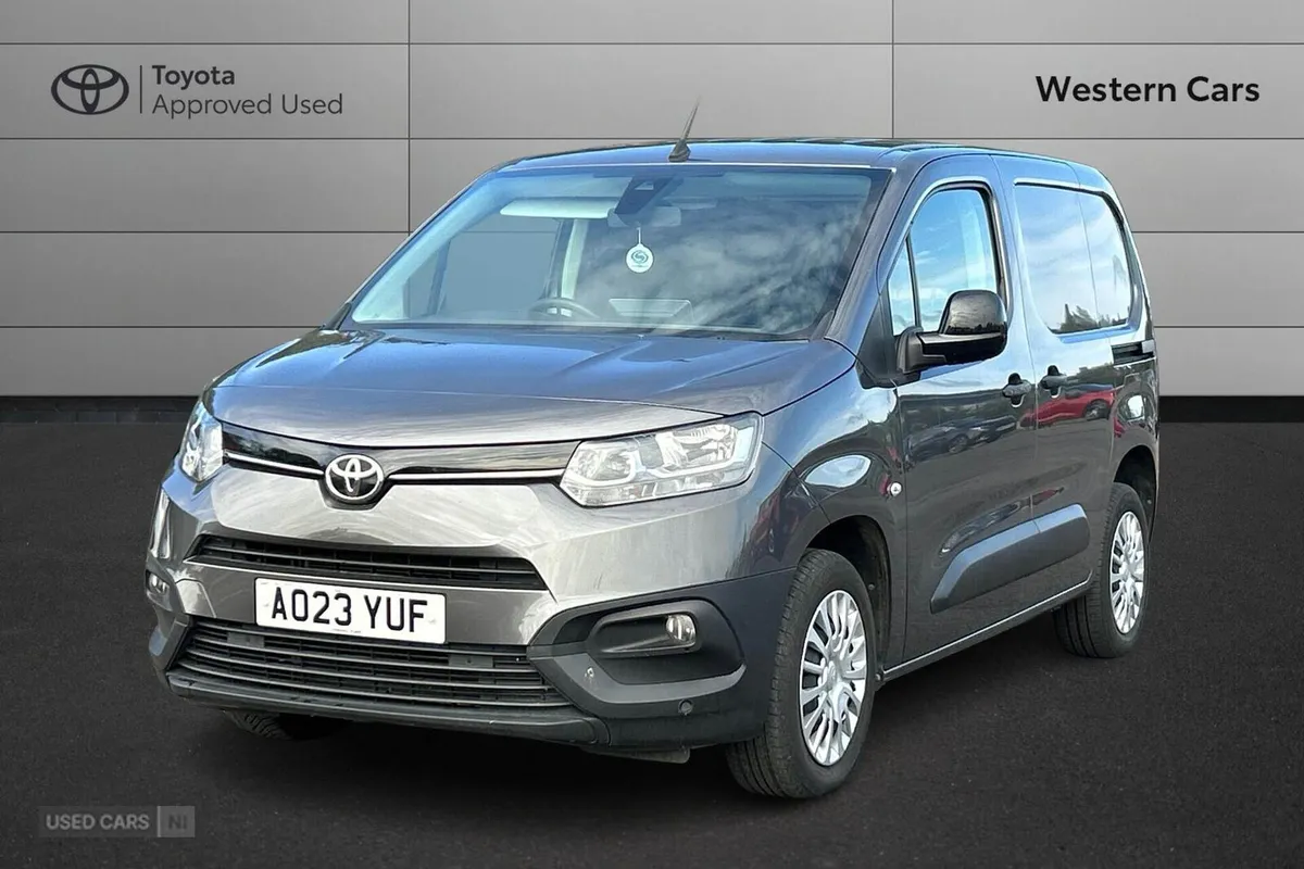 Toyota Proace City 1.5 BlueHDi Icon Short Panel Va - Image 3