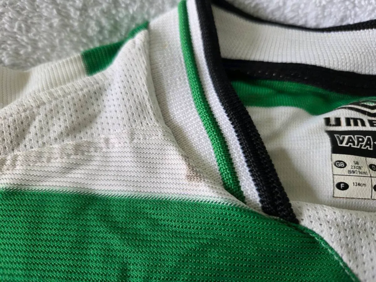 Celtic Football Home Jersey 2001 to 2003 Shirt - Image 3