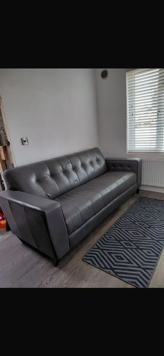 Leather sofa - Image 1