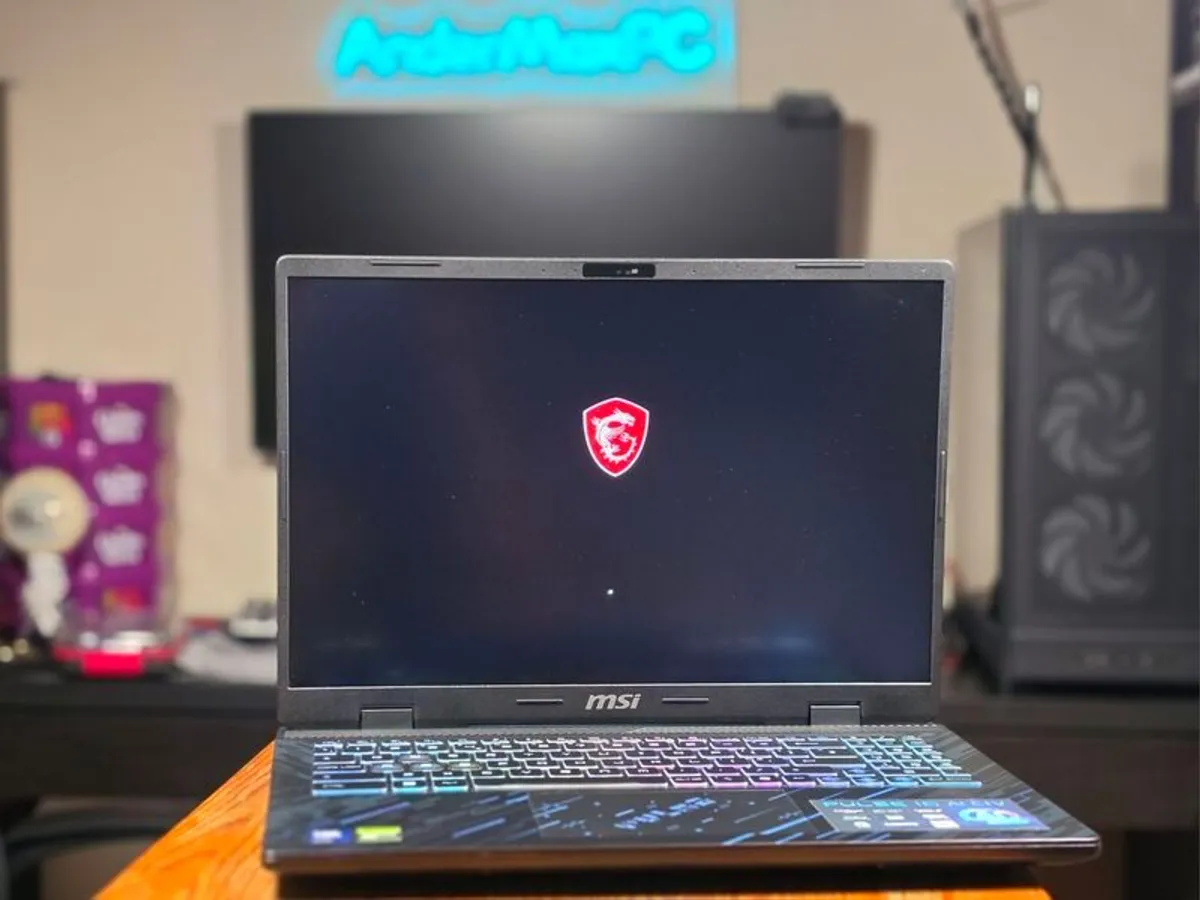Gaming Laptop MSI Pulse 16 AI C1V - Image 2