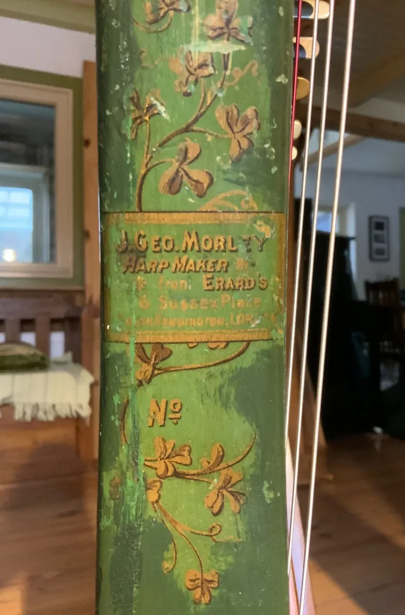 Harp 30 strings, antique. ready to play - Image 3