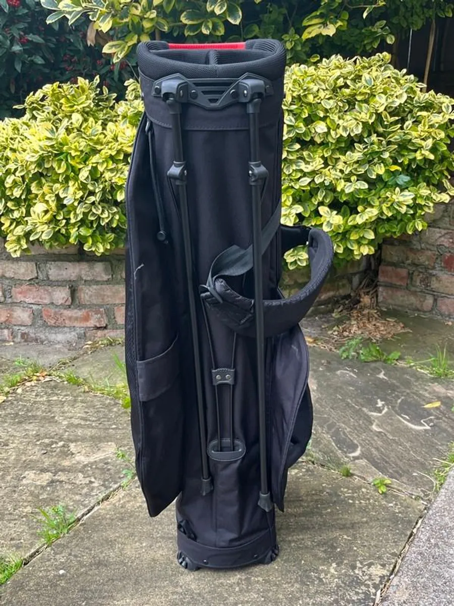 Bargain Brand New AMG Golf Stand Bag - Image 2