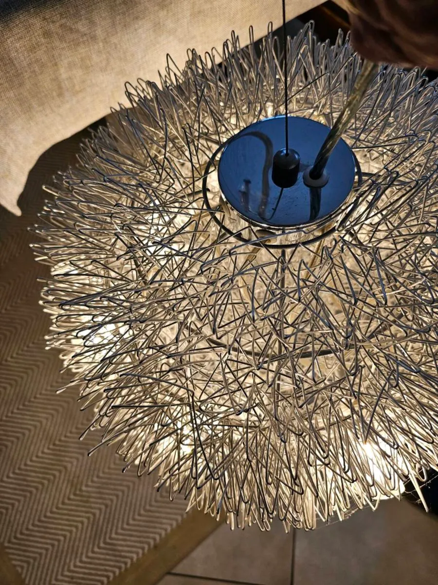 Beautiful Contemporary centre light fitting & side - Image 3