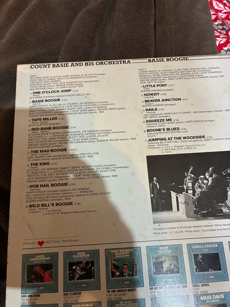 Vintage Vinyls - Image 3