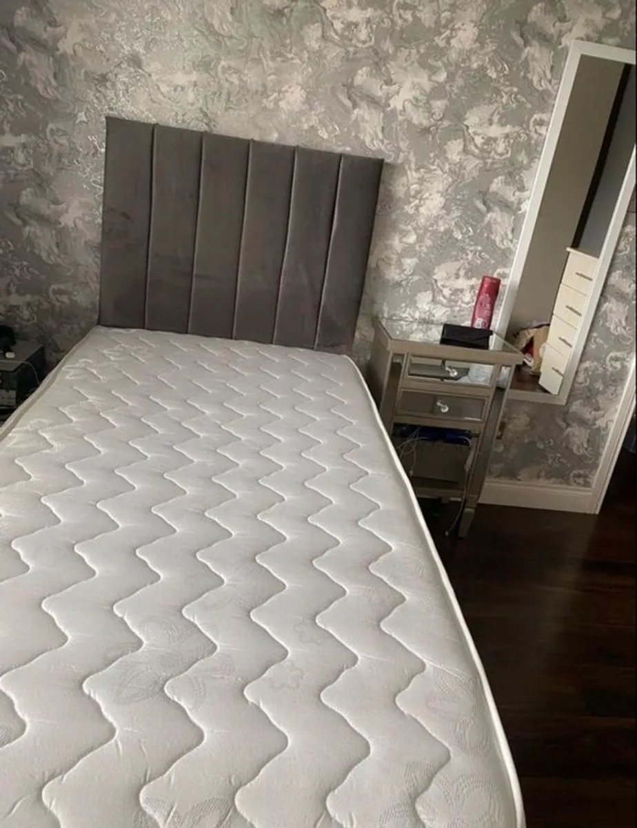 Single bed - Image 4