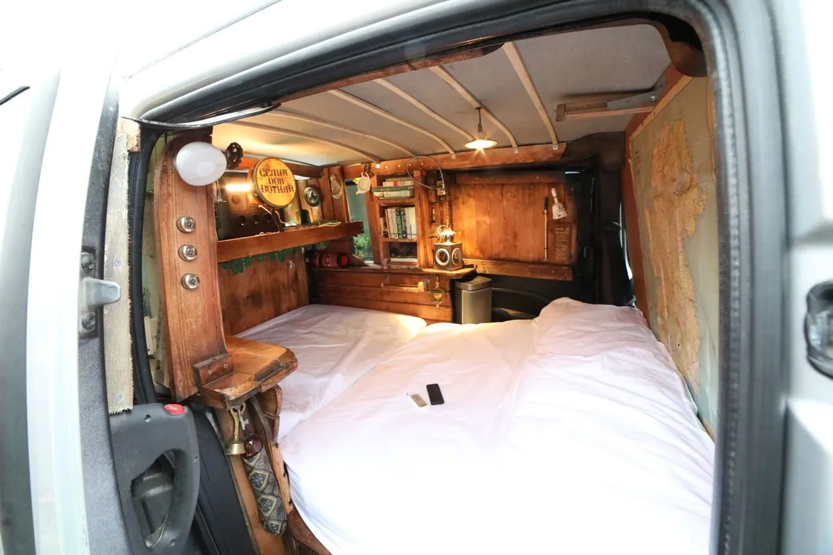 Camper Van Campervan - Image 2