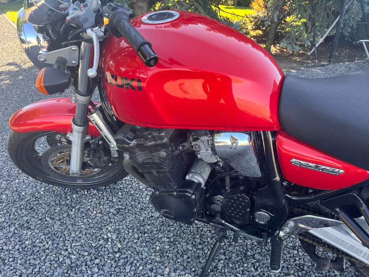 Suzuki Inazuma 750 — Mint 18704 miles - Image 3