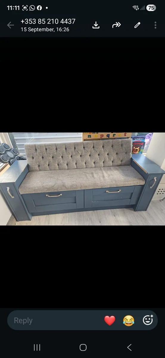 Kichen unit seat and storage - Image 1