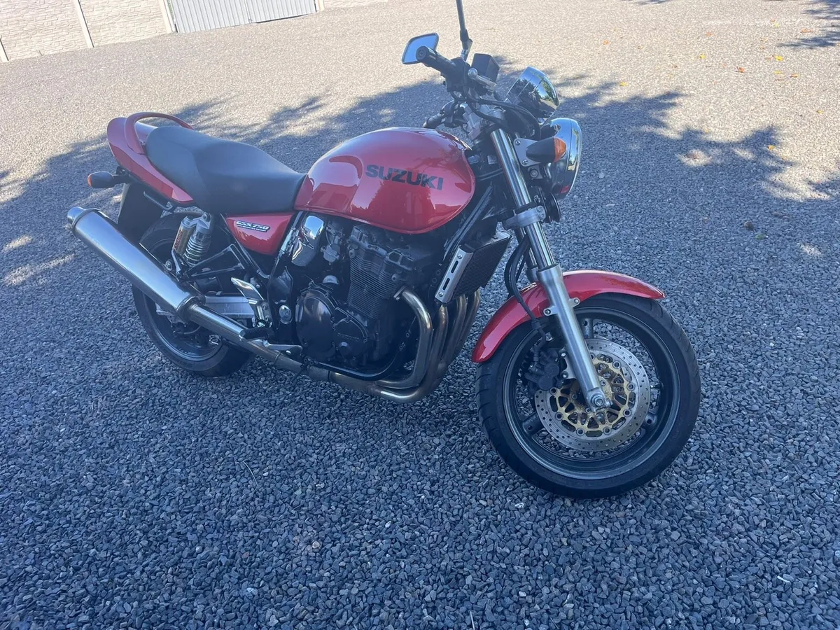 Suzuki Inazuma 750 — Mint 18704 miles - Image 4