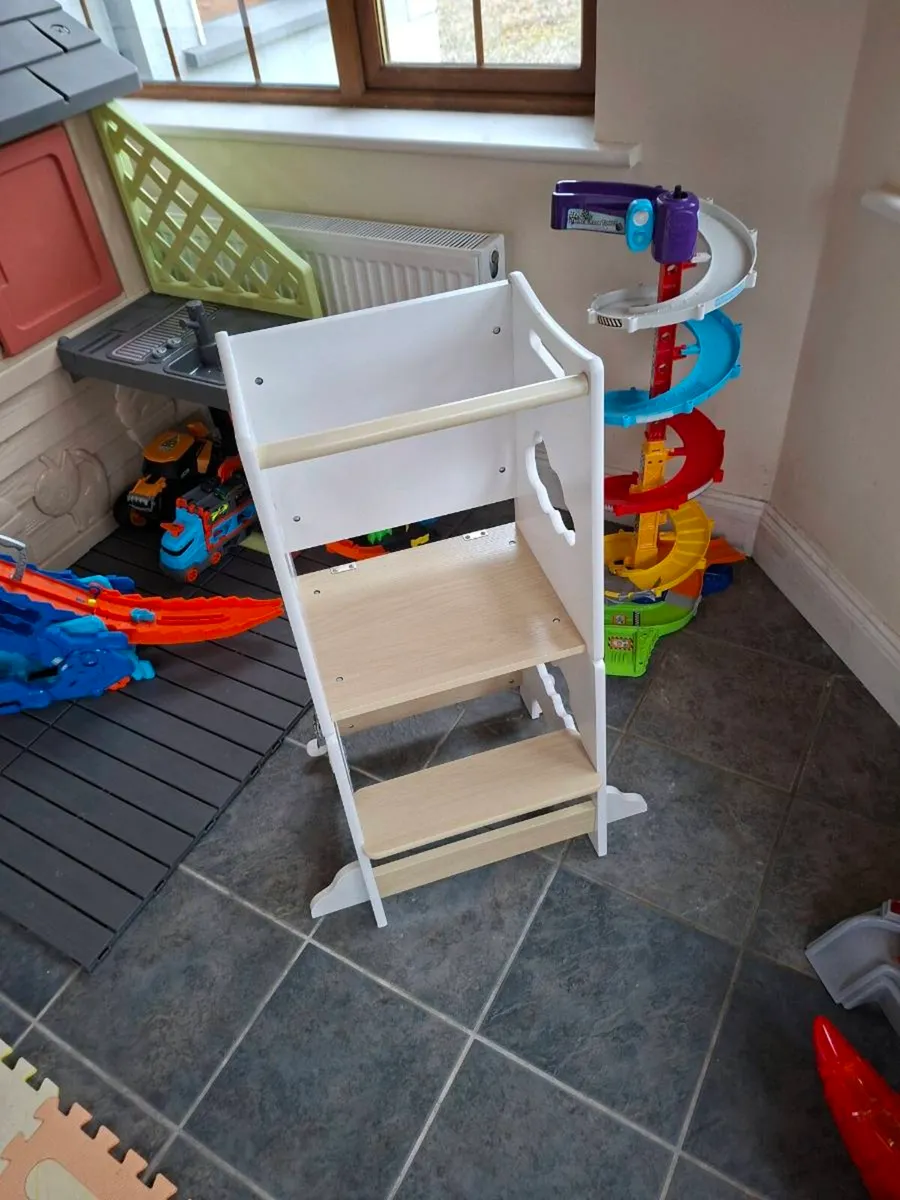 Learning tower - Image 1