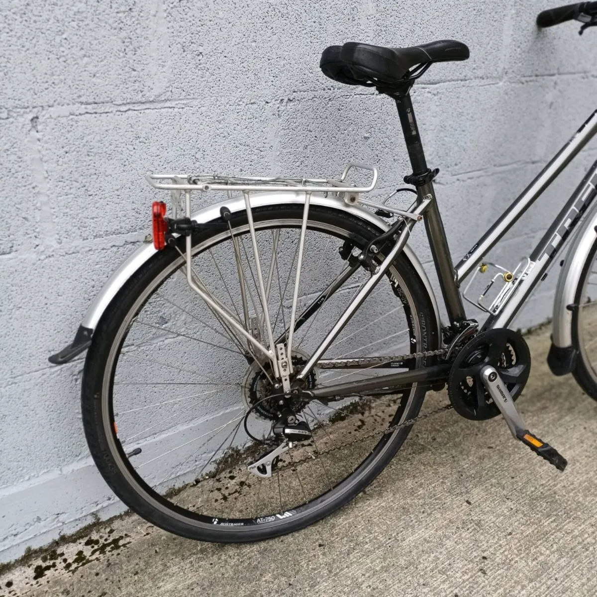 Trek FX 7.1 ladies bike. - Image 4