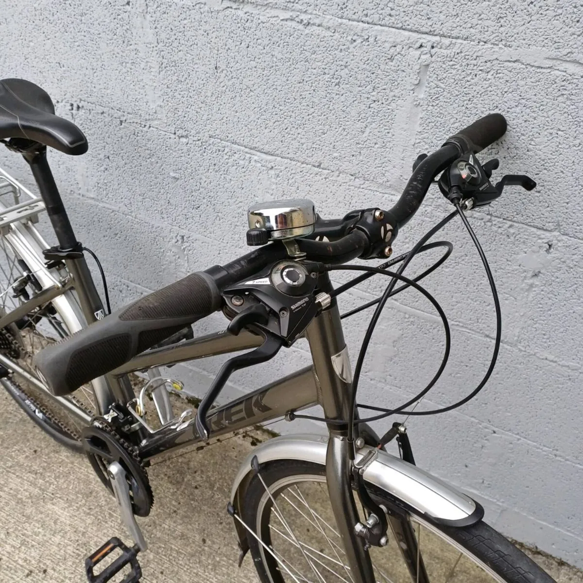 Trek FX 7.1 ladies bike. - Image 3