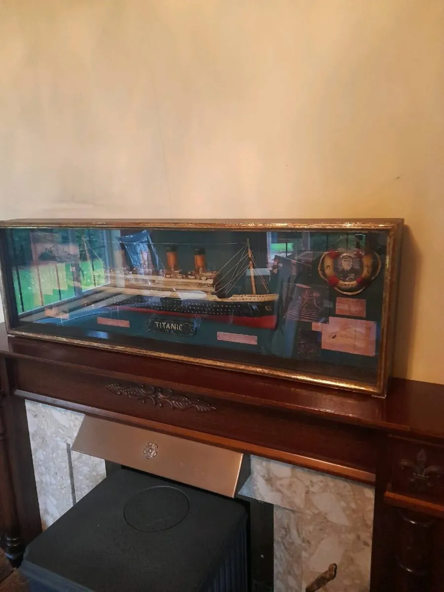 Titanic memorabilla - Image 1
