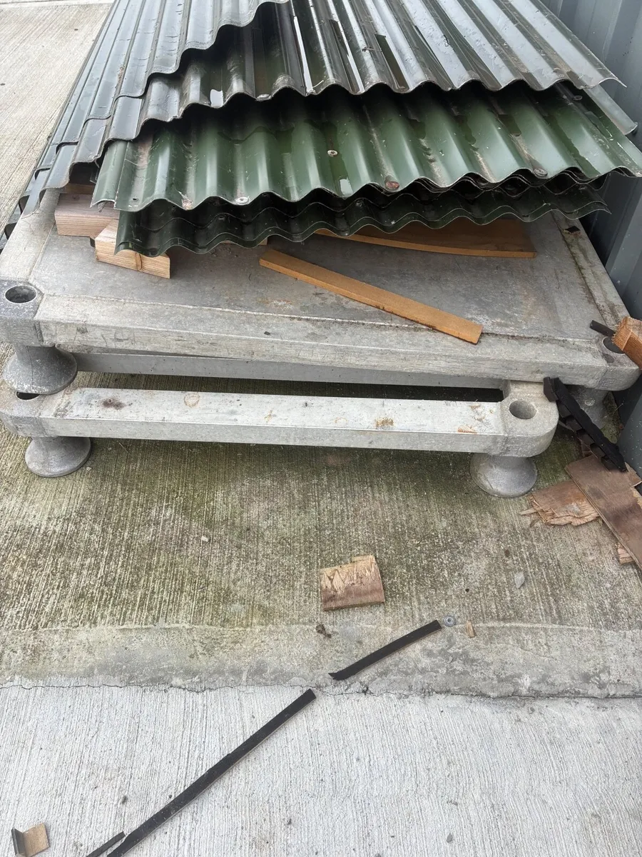 Aluminium pallets