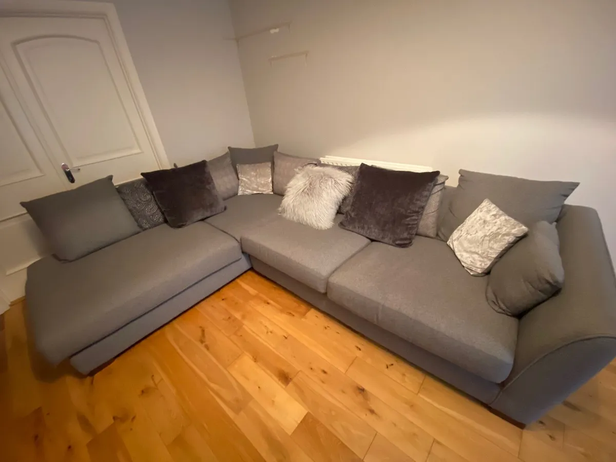 Sofa  Couch - Image 1