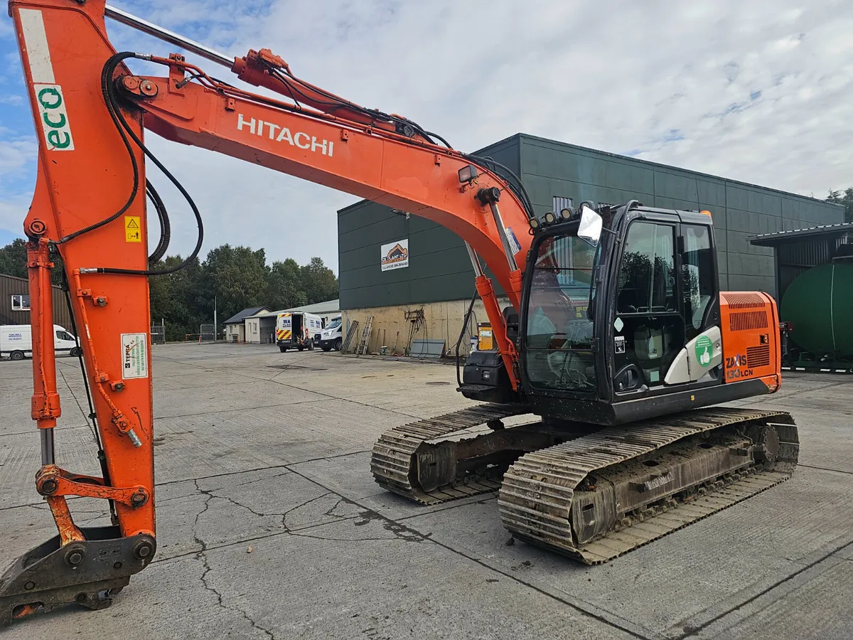 Hitachi zx130-5 - Image 2