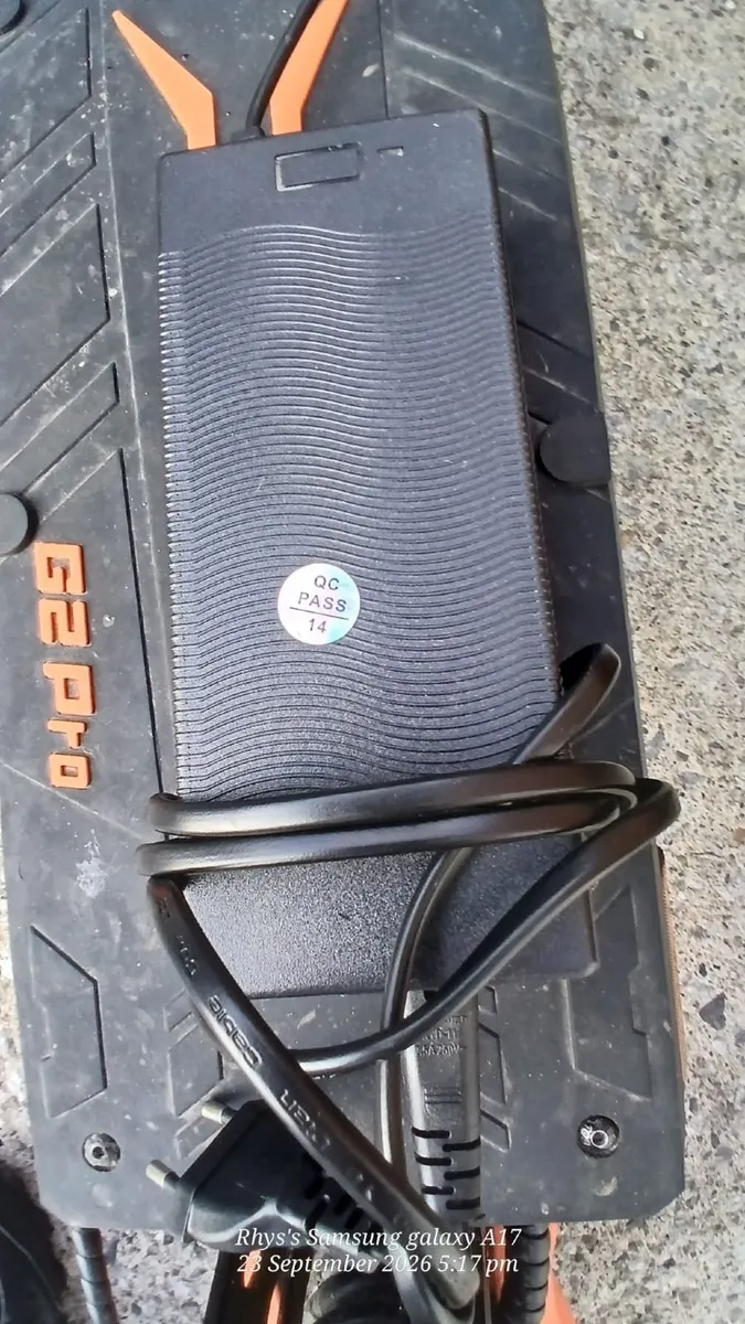 Electric scooter - Image 4