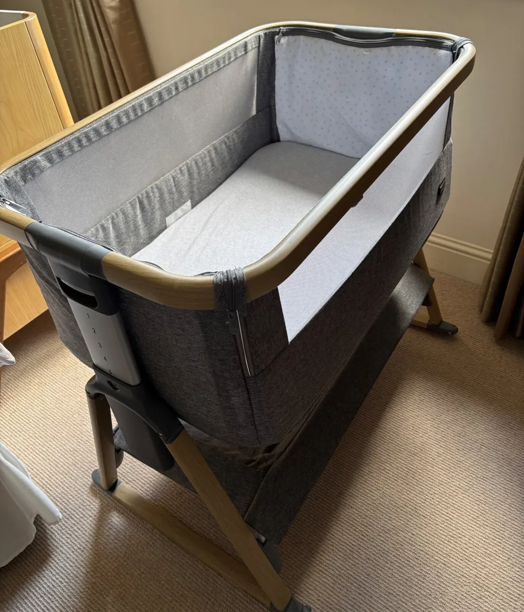 Tutti Bambini Bedside Cot – Like New, Never Used - Image 1