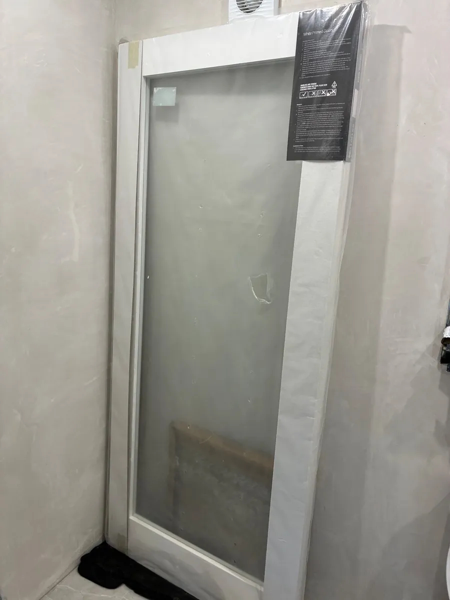 Sliding door - Image 1