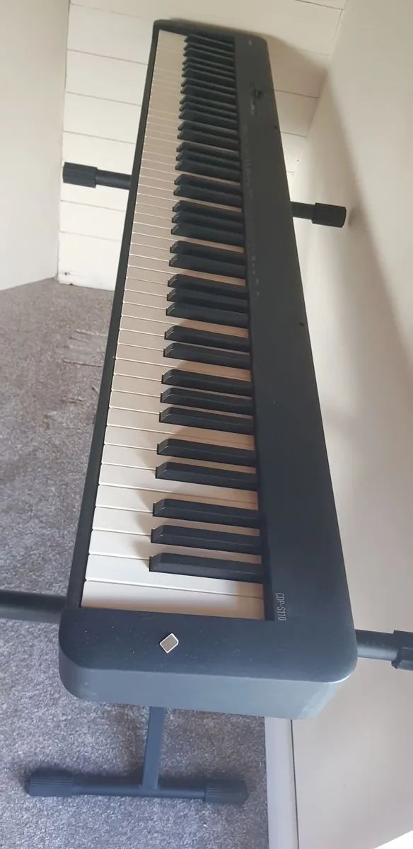Casio piano - Image 3
