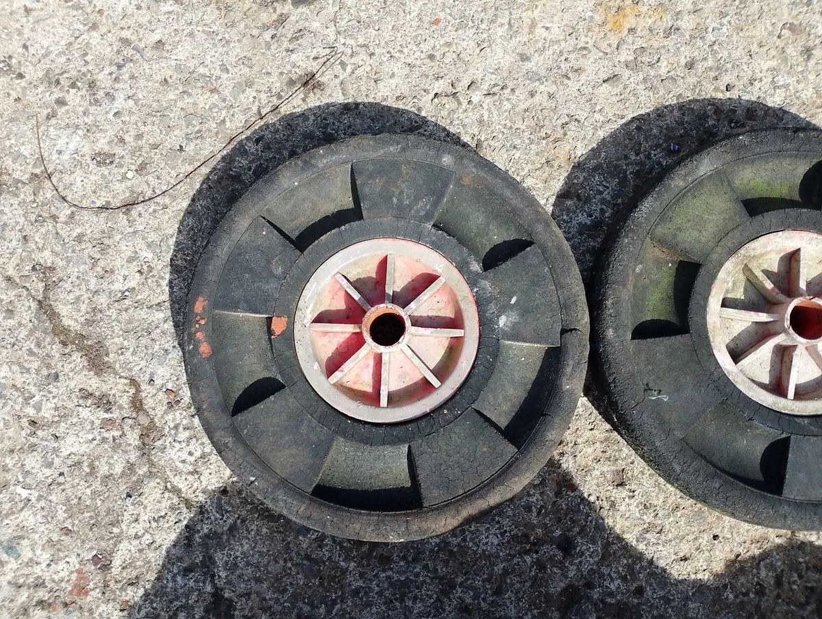 Belle 150 mixer wheels - Image 3