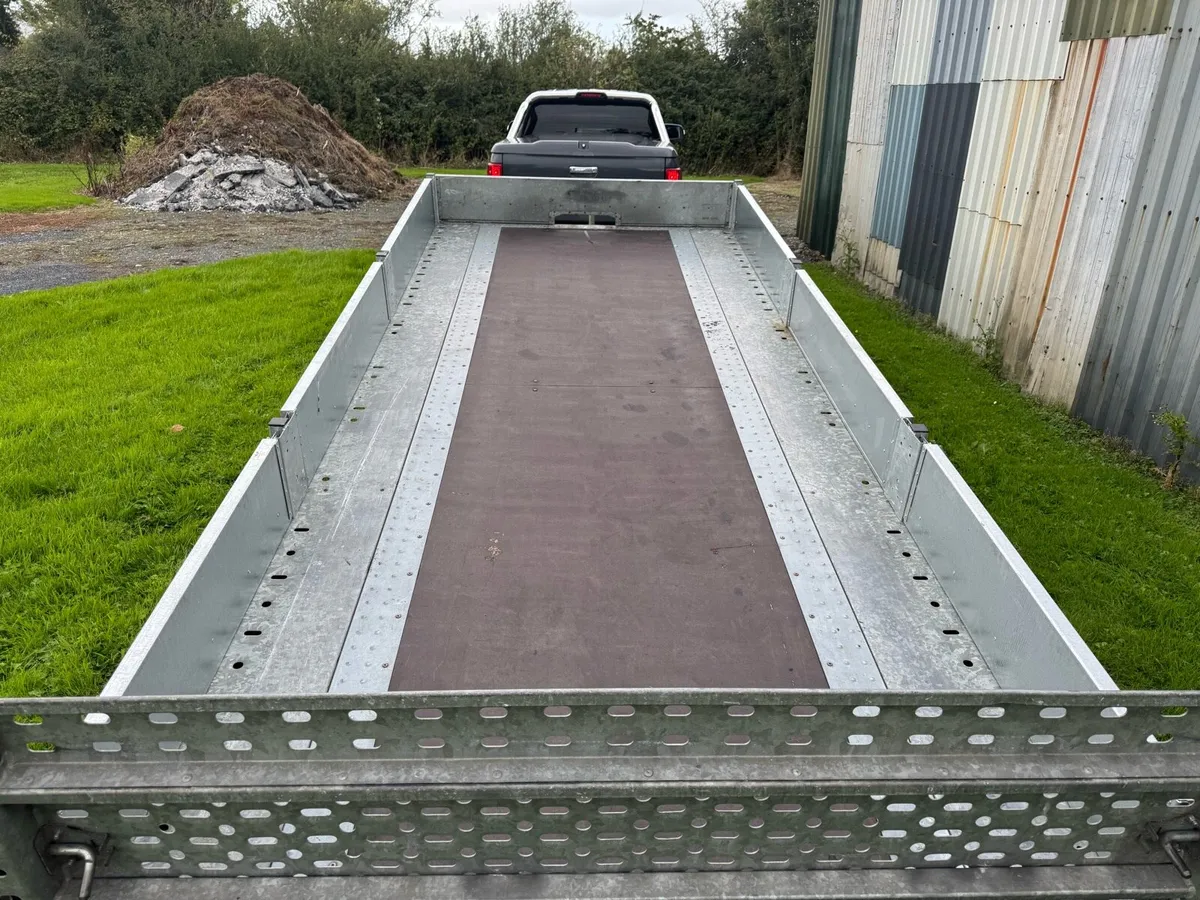 Brian James Connect Tilt Bed - Image 4