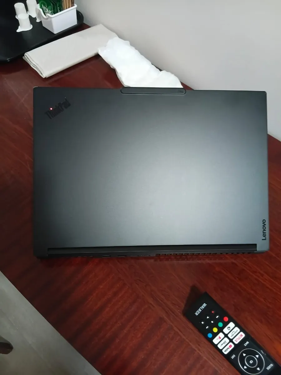 LENOVO ULTRA 9 - Image 3