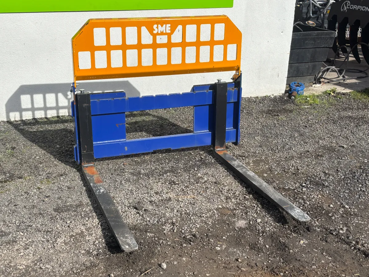 Skid Steer Pallet Forks For Sales - Image 3