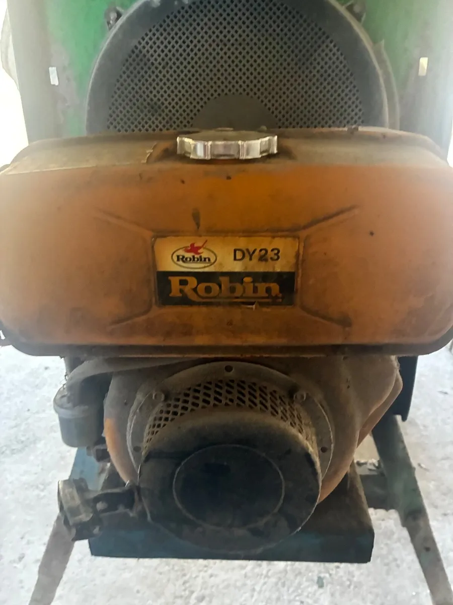3 barrow diesel mixer - Image 1