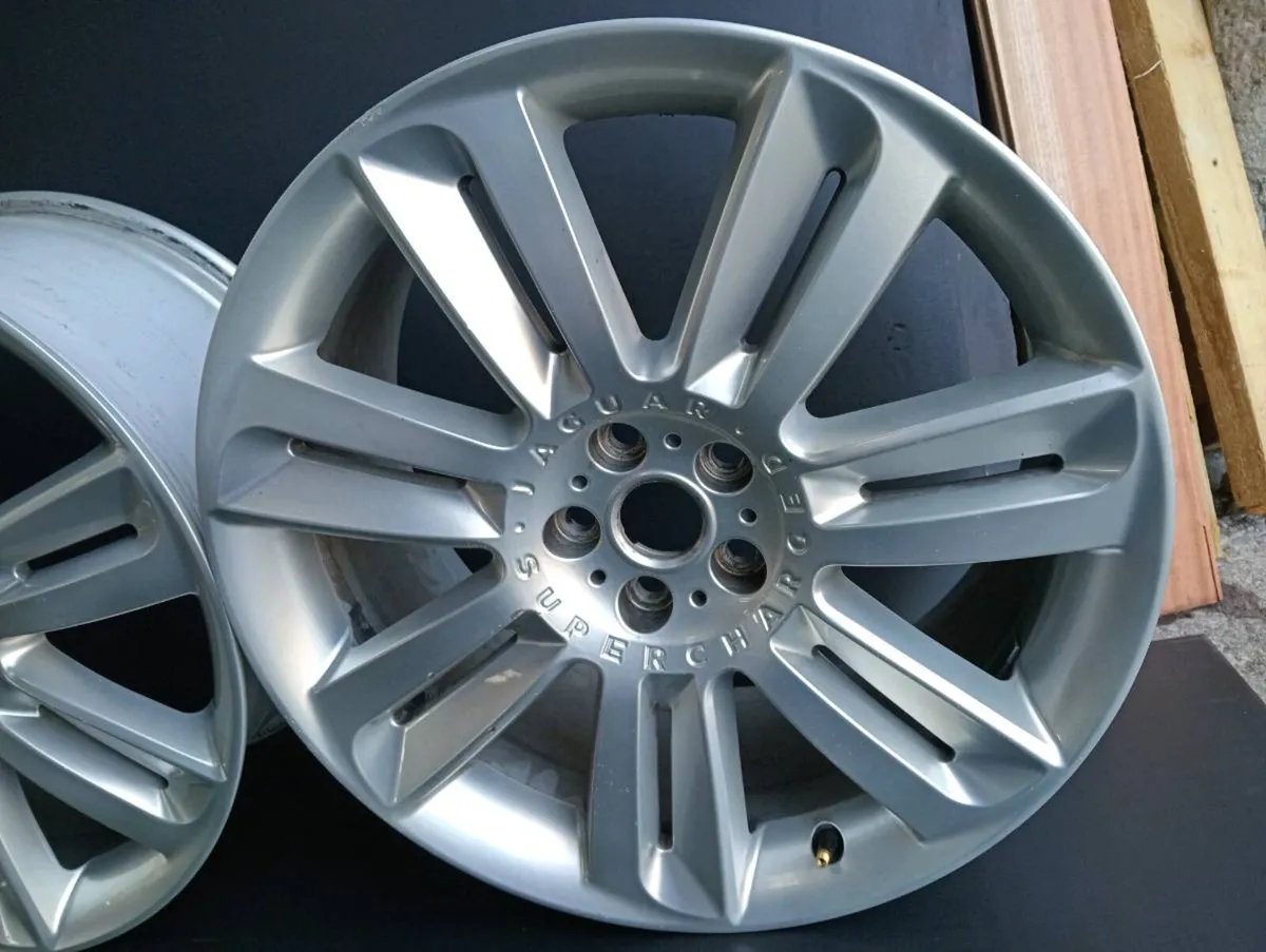 Jaguar 20" Supercharged Alloy wheels. - Image 2