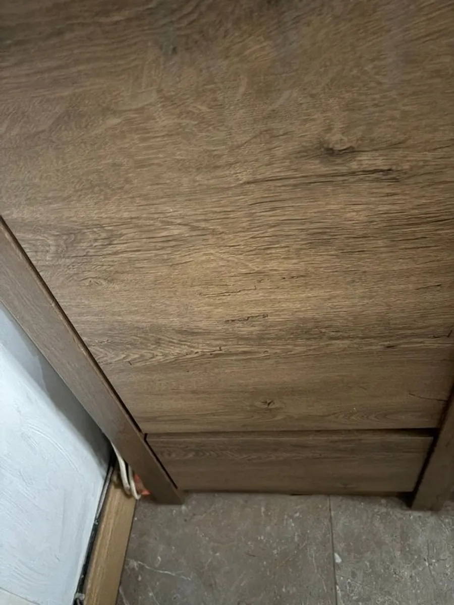 Shelved display cabinet - Image 3