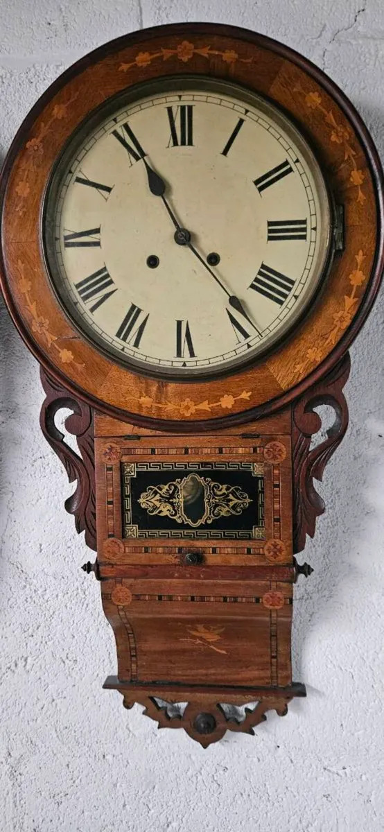 ANTIQUE CLOCK - Image 1