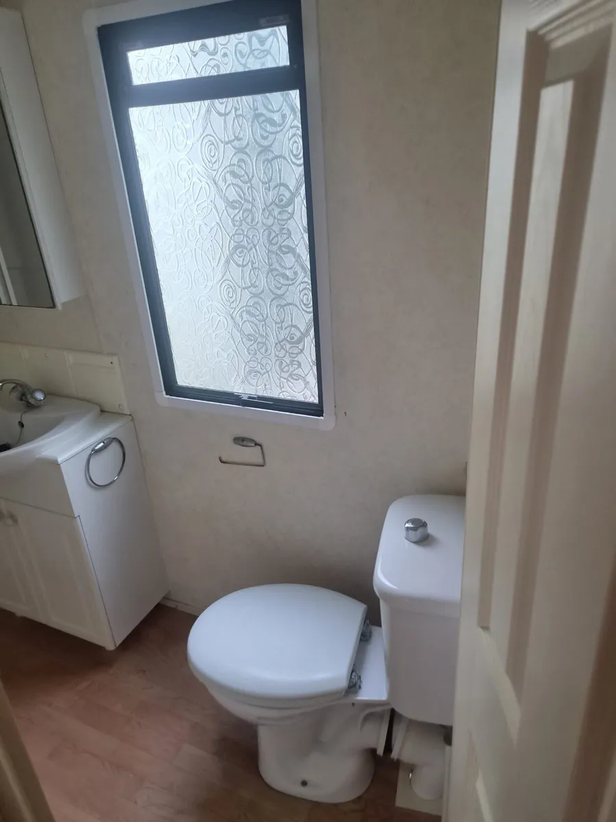 Mobile Home - Image 2
