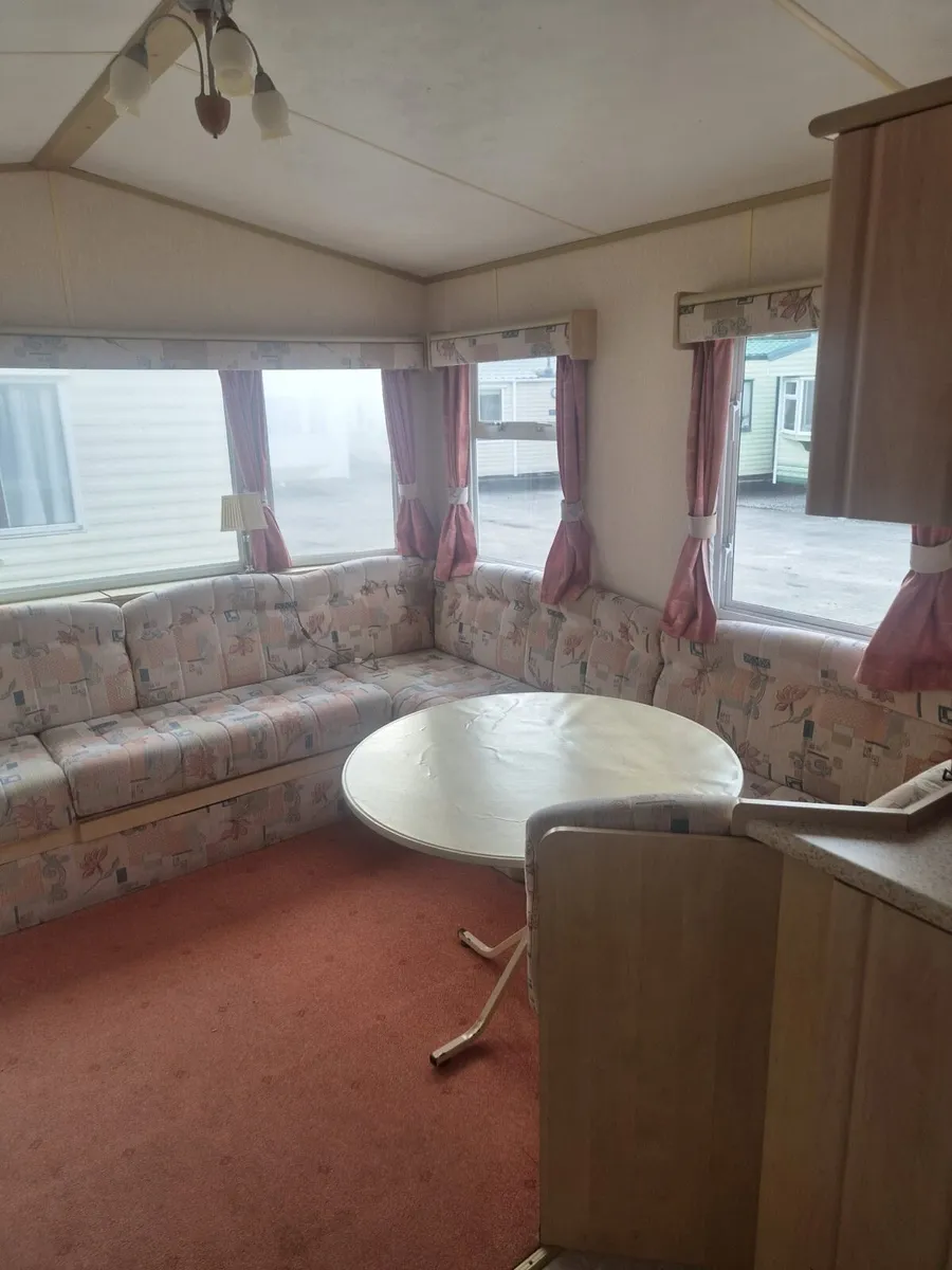 Mobile Home - Image 4