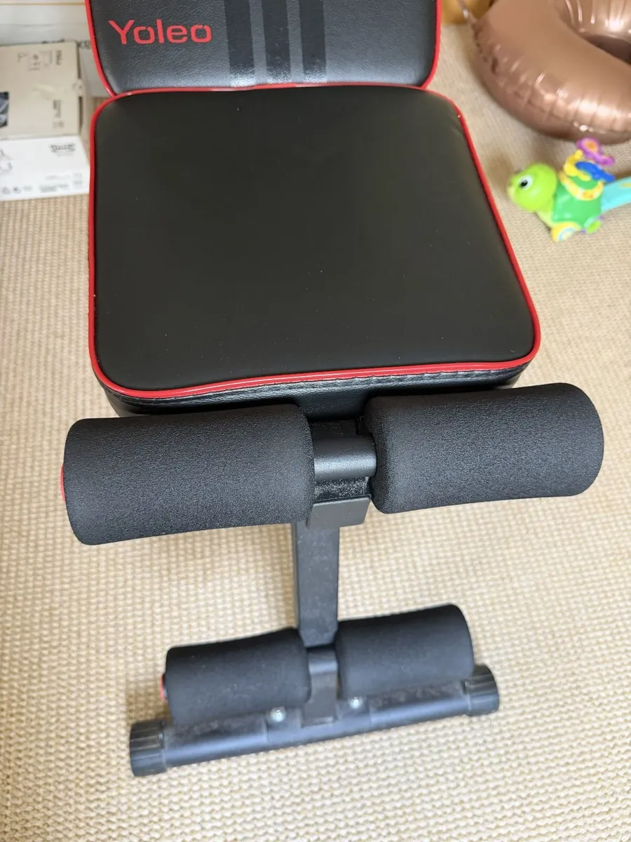 Weight lifting gym bench - Image 1
