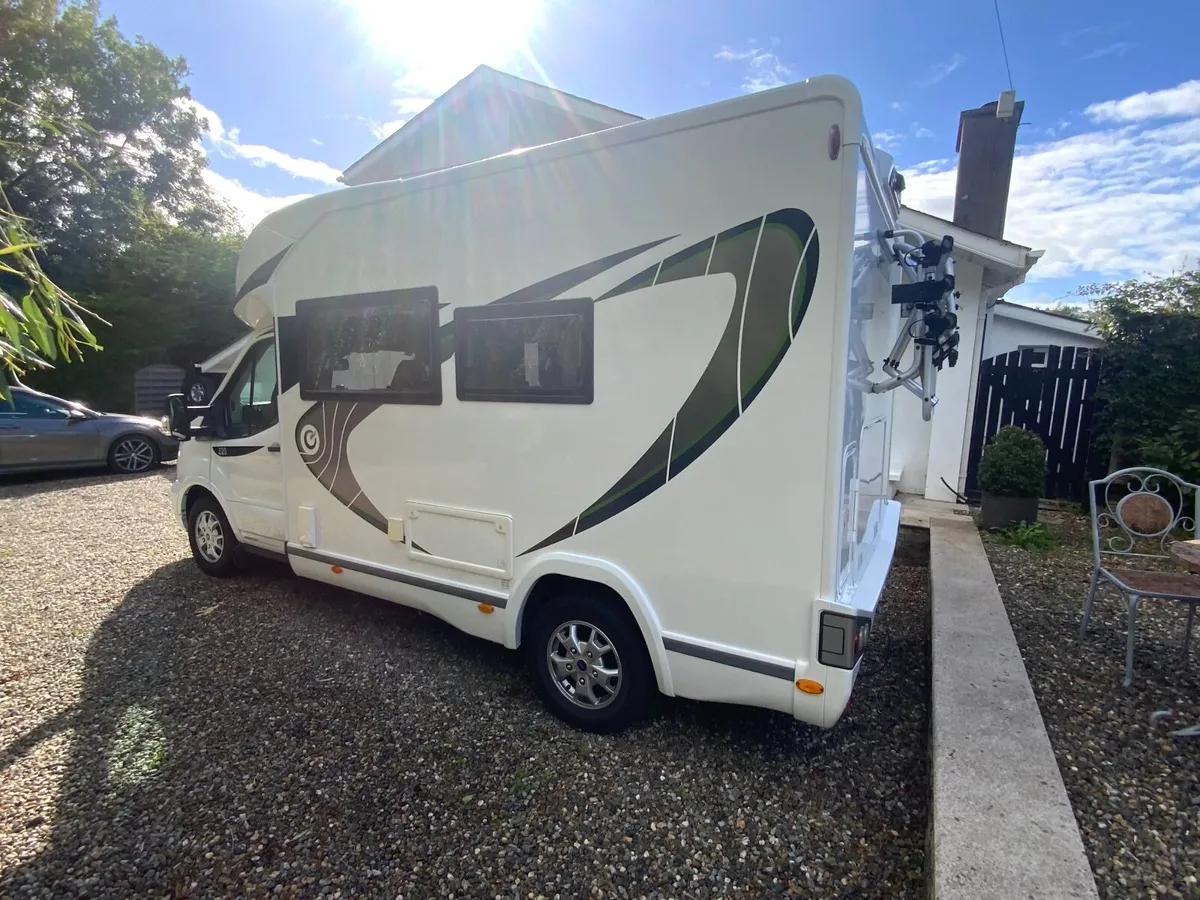 CHAUSSON 520 VIP 2021. 8900mls - Image 3
