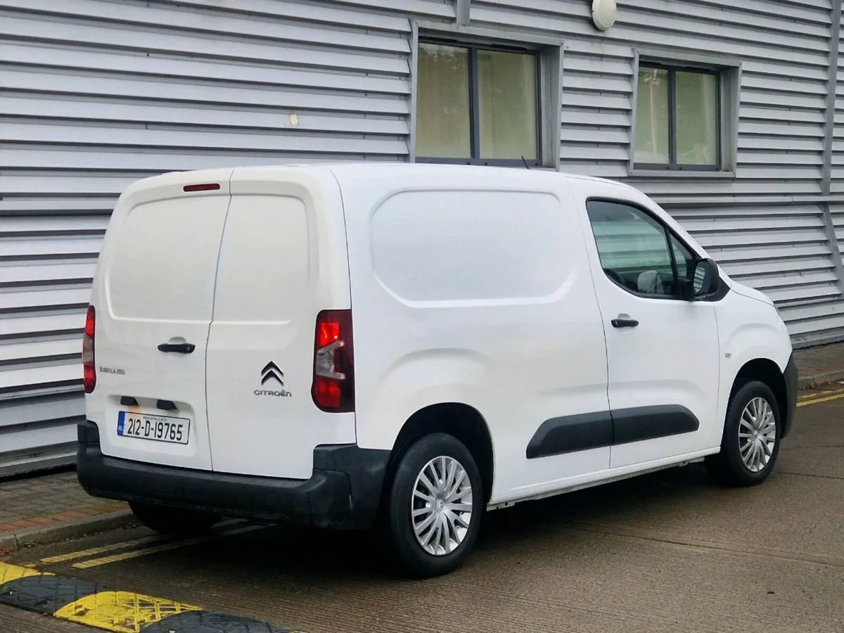 2021 CITROËN BERLINGO LOW MILEAGE - Image 4