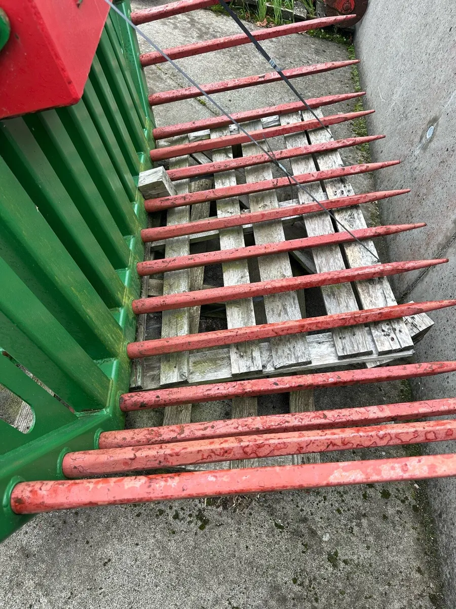 Hydraulic Stone Fork - Image 2