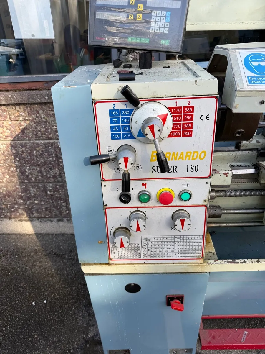 Ex school lathe - Image 2