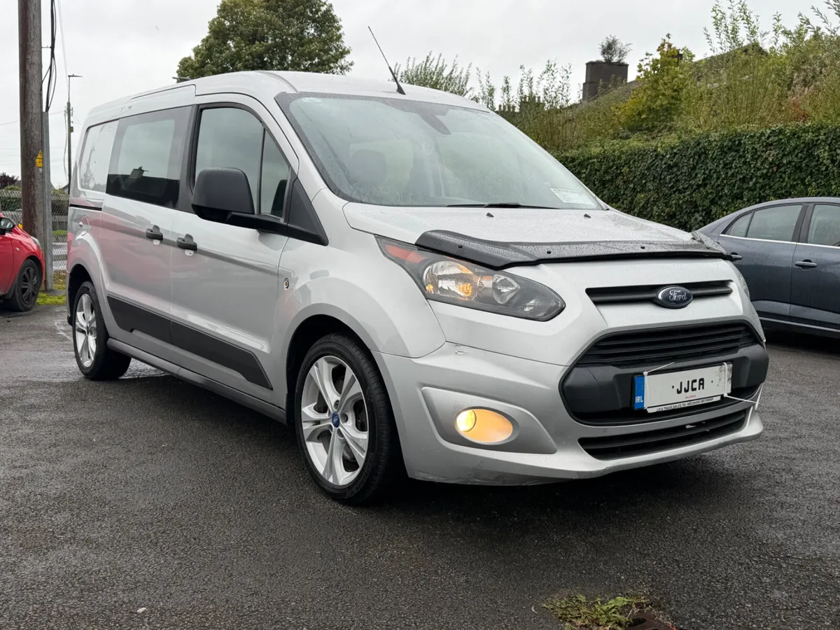 ABSOLUTELY IMMACULATE 2018 CREW CAB CONECT - Image 1