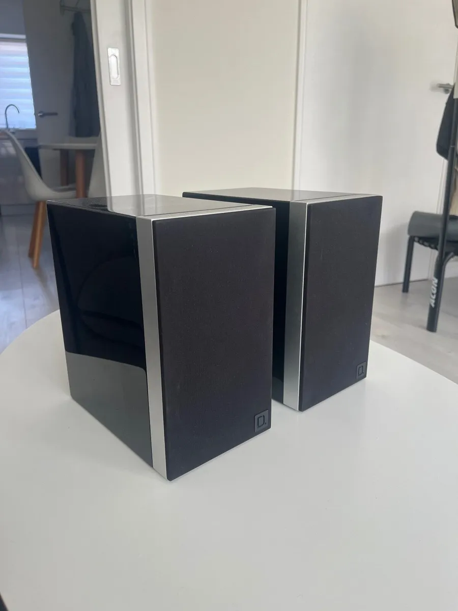 Definitive Technology D7 speakers - Image 2
