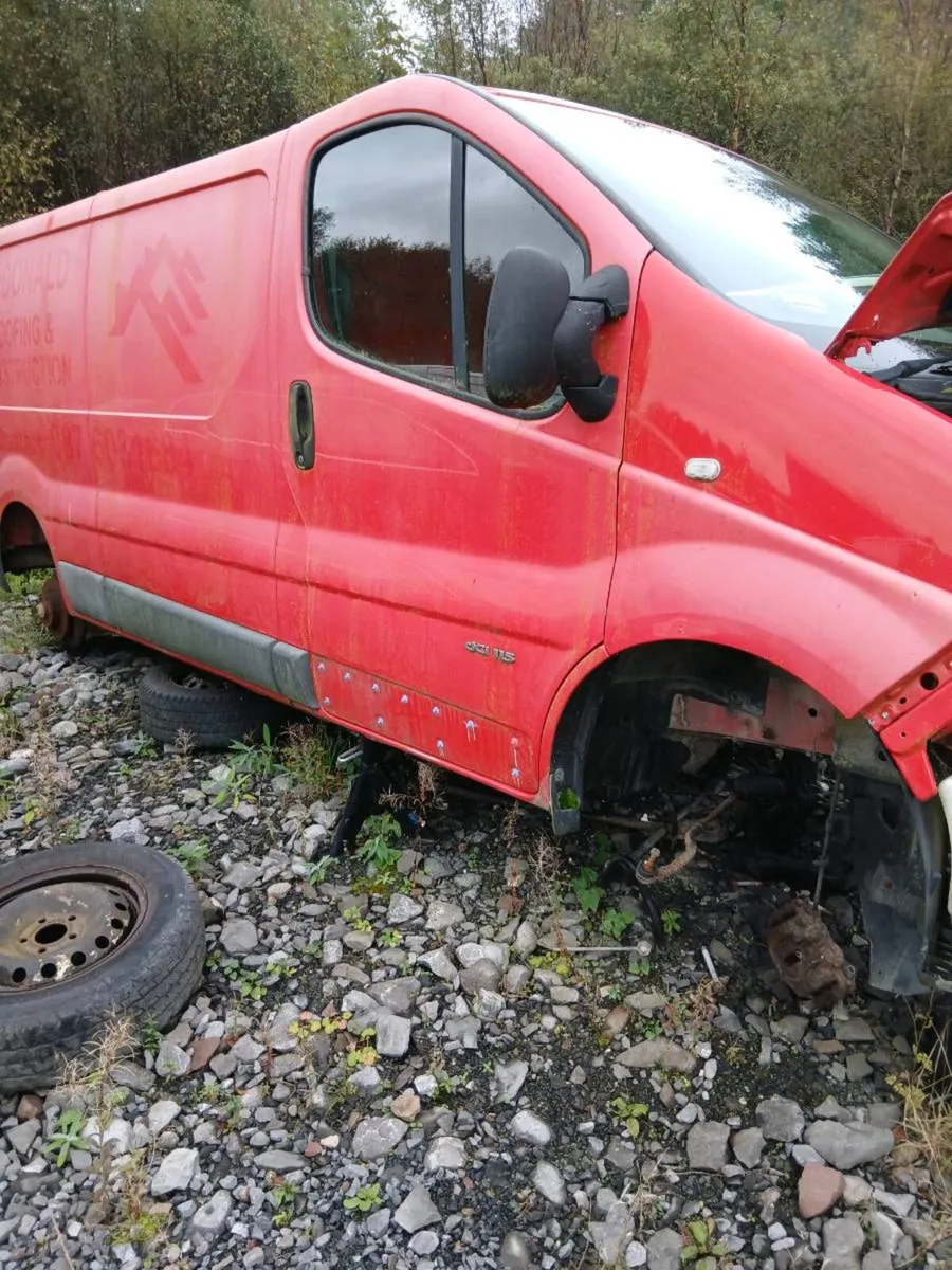 Renault trafic parts breaking - Image 3