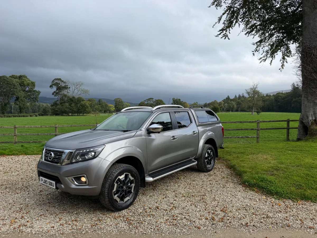 Nissan Navara tekna - Image 4
