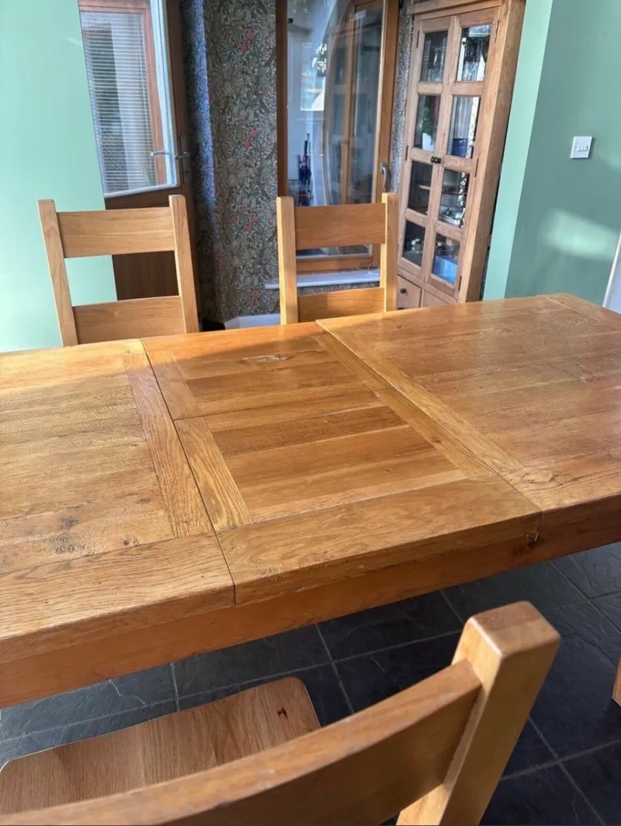 Dining Room Solid Oak Table and Chairs - Image 3