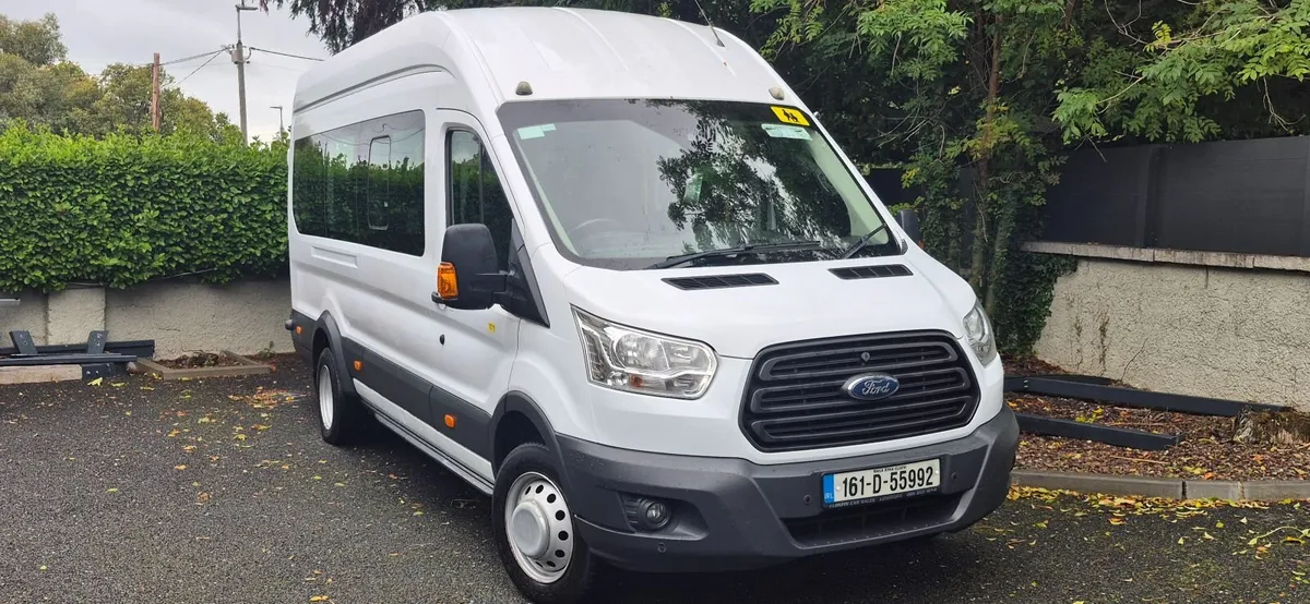 2016 Ford Transit 460 17 Seat Minibus - Image 3