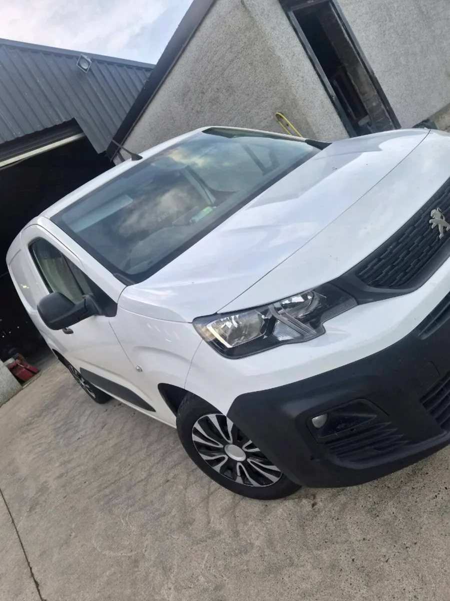 Peugeot partner 1.6 - Image 1