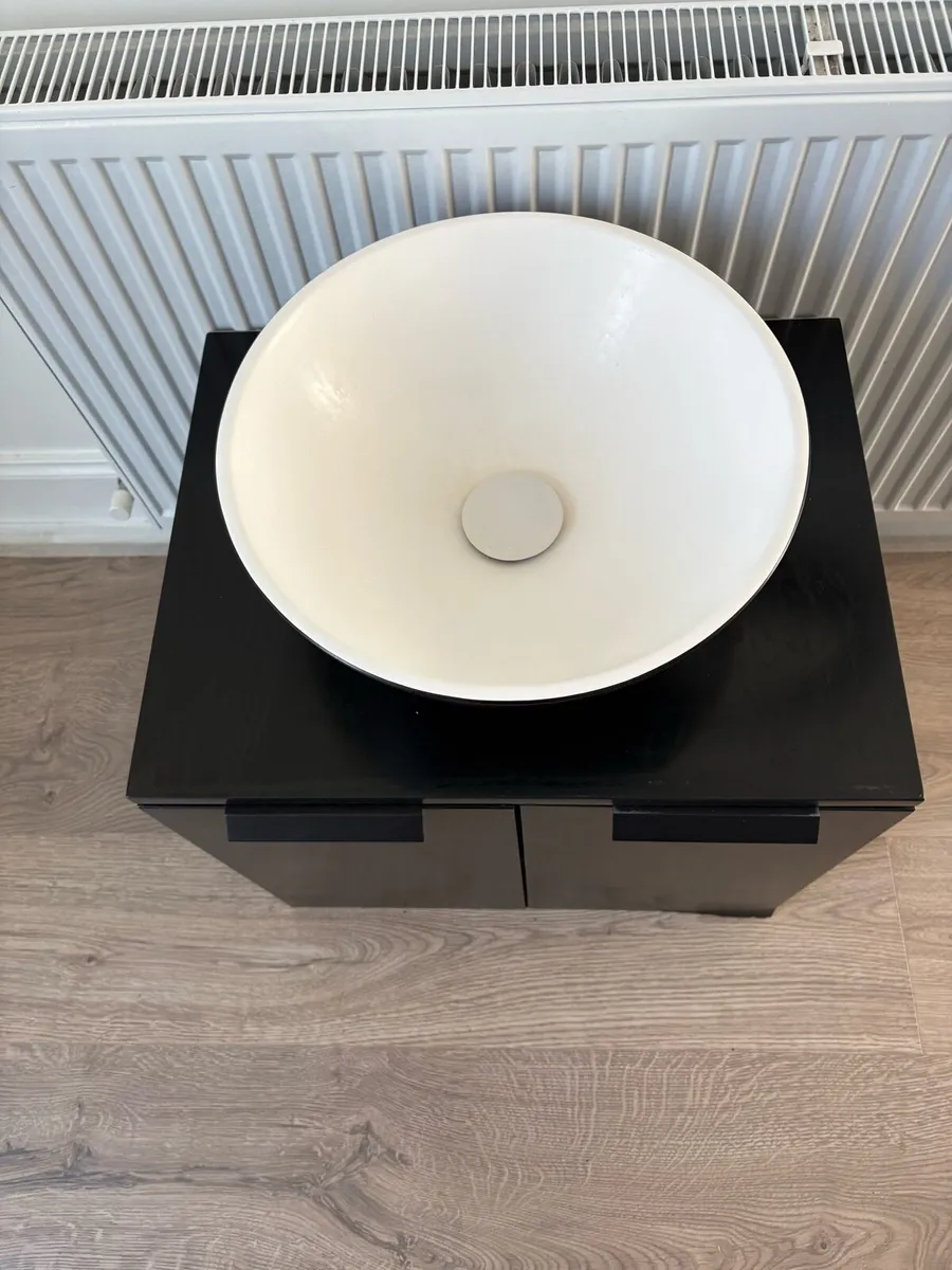 Sonas wall hung vanity unit - Image 4