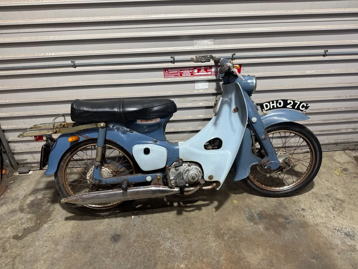 1965 Honda c100  Steptrough - Image 2