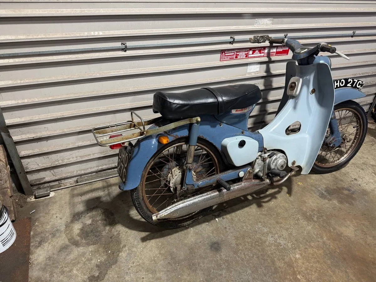 1965 Honda c100  Steptrough - Image 3
