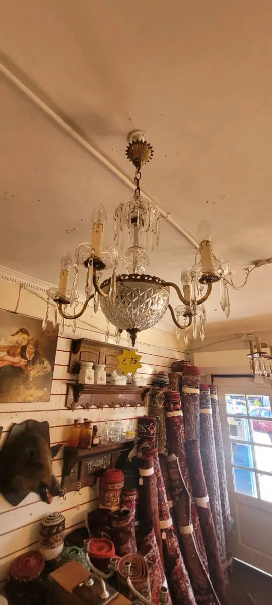 Vintage chandalier.